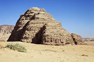 Jordan Desert Landscape Prints: Desert plain with sandstone cliffs