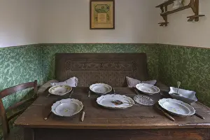 Bavaria Museum Prints: Dining table in a kitchen of a workers flat around 1900