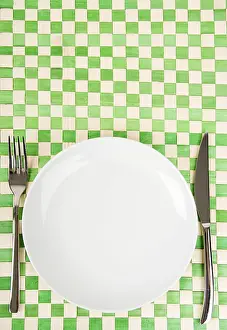 Diet Symbol Prints: Empty dish, knife and fork