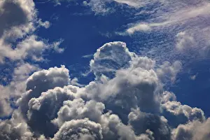 Dramatic Cloudscape Prints: Dramatic cloudscape with (cumulus) clouds