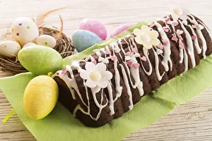 Eastern European Dessert Prints: Easter cake