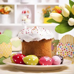 Table Decoration Ideas Prints: Easter cake with eggs on the table