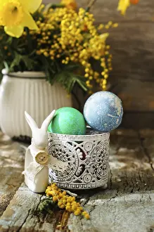 Spring Blooming Flowers Prints: Easter time, spring flowers, easter eggs and easter bunny