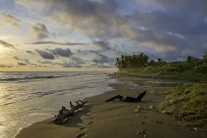 Costa Rica Beach Prints: Evening atmosphere on the beach