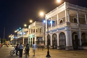 Granada Prints: Evening at Parque Central, Granada, Nicaragua Print