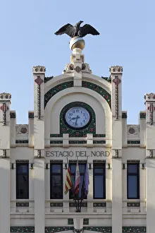 Clock Tower Building Design Prints: Facade with clock, Central Station