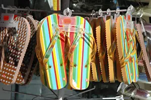 Colourful Clothing Prints: Flip-flpos