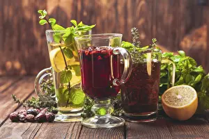 Medicinal Plant Uses Prints: Fragrant herbal tea with thyme