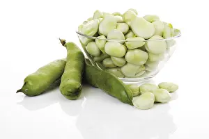 Cut Vegetable Photography Prints: Fresh thick beans