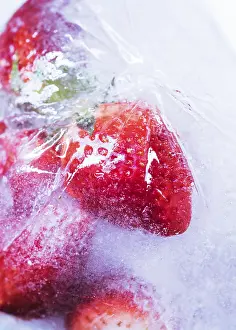 Appetizing Food Prints: Frozen strawberries
