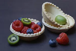 Baked Goods Preparation Prints: Fruit in tartlet base, raspberry