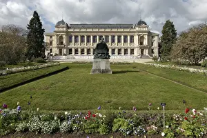 European Botanical Gardens Prints: Galerie de l'Evolution