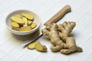 Ginger Root Prints: Ginger, ginger root and ginger slices in shell