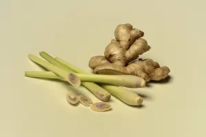 Ginger Nutrition Facts Prints: Ginger, ginger root and lemongrass