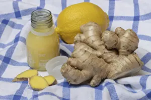 Ginger Root Nutrition Prints: Ginger root, lemon and ginger shot