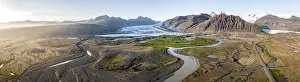 Skaftafell National Park Landscape Prints: Glacier river in front of Mountains