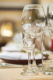 Table Decoration Ideas Prints: Empty glasses on the table