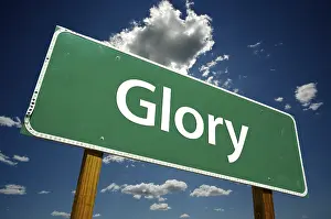 Strasse Symbol Image Prints: Glory road sign with dramatic clouds and sky