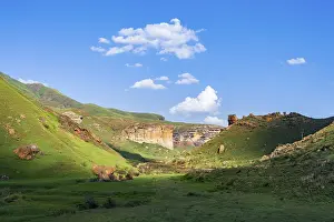 Rocky Cliff Erosion Nature Reserve Prints: Grassland with sandstone cliffs and cliffs