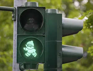 Germany Tourist Attraction Prints: Green Mainzelmannchen traffic light