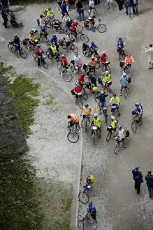 Recreational Cycling Activity Prints: Groupf of cyclists seen from above