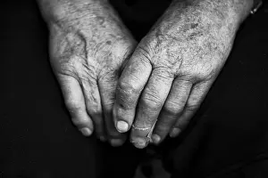 Framed Print : Hands of an Elderly Man Print Framed Print : Hands of an Elderly Man Print