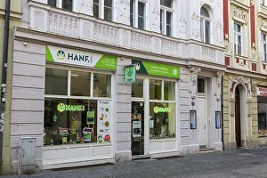 Deserted City Streets Europe Prints: Hemp Einzelhandelsgeschaft