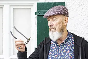 Medical Care Pictures Prints: An image of an old man and his glasses