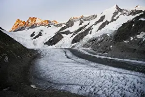 Bernese Alps Switzerland Prints: Impressive high-alpine landscape