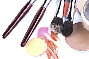 Glamour Cosmetics Prints: Items for professional make-up application