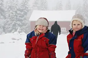 Recreational Activity Outdoors Prints: Two kids in Trysil