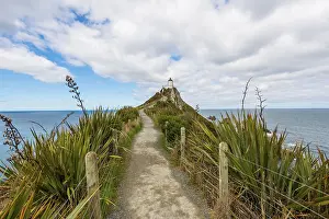 Catlins Coastline Prints: Lighthouse at Nugget Point, Catlins