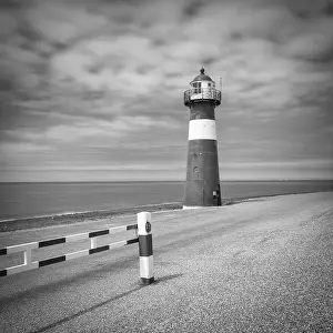 Blurred Motion Beach Scene Prints: lighthouse of Westkapelle
