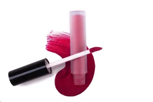 Liquid Lipstick Prints: Liquid lipstick isolate on a white background