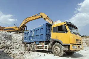 Construction Vehicle Prints: Loading a large lorry building material