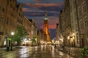 Prints of Long street and the Main Town Hall in Gdansk, illuminated in evening Poland Prints: Long Street and Main Town Hall Print, Gdansk Evening Scene
