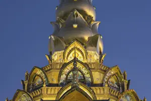 Thai Temple Complex Prints: Main chedi (Phra That)