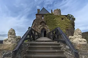 Rhineland Palatinate Castles Prints: Main gate to the former Thurant Castle