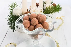 Advent Sweets Prints: Marzipan ball