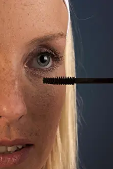 Makeup Brush Techniques Prints: Mascara