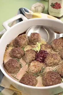 Studio Backgrounds Prints: Meat balls