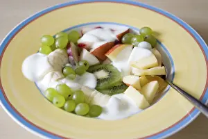 Healthy Eating Plate Prints: Mixed fruit with yoghurt