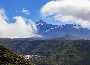 Canary Island Tourism Prints: Mountain hike to Risco Blanco, view to Mount Teide