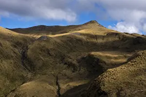 Mountain Chain Scenery Prints: Mountain landscape, Mount Burns