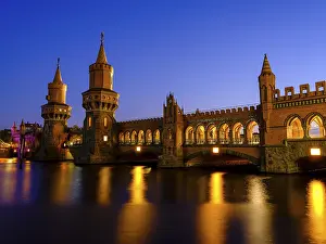 Stone Arch Bridge Germany Prints: Oberbaum bridge over the Spree in the evening light