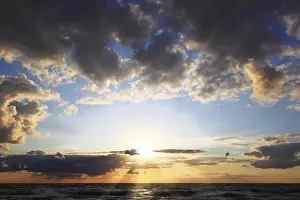 Framed Print : Ocean Sunset Print Framed Print : Ocean Sunset Print