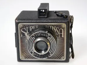 Old Photography Equipment Prints: Old camera Altissa
