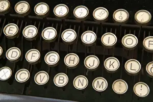 Antique Typewriter Prints: Old typewriter