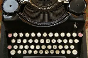 Antique Typewriter Prints: Old typewriter