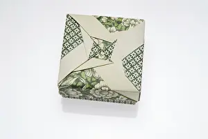 Decorative Box Prints: Origami box